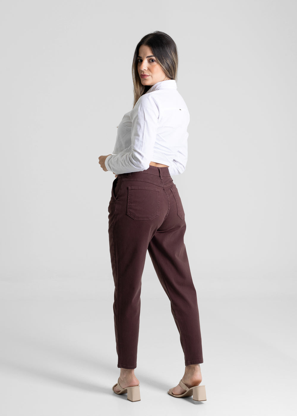 Calça Sarja Sawary Mom - 281212 MARROM