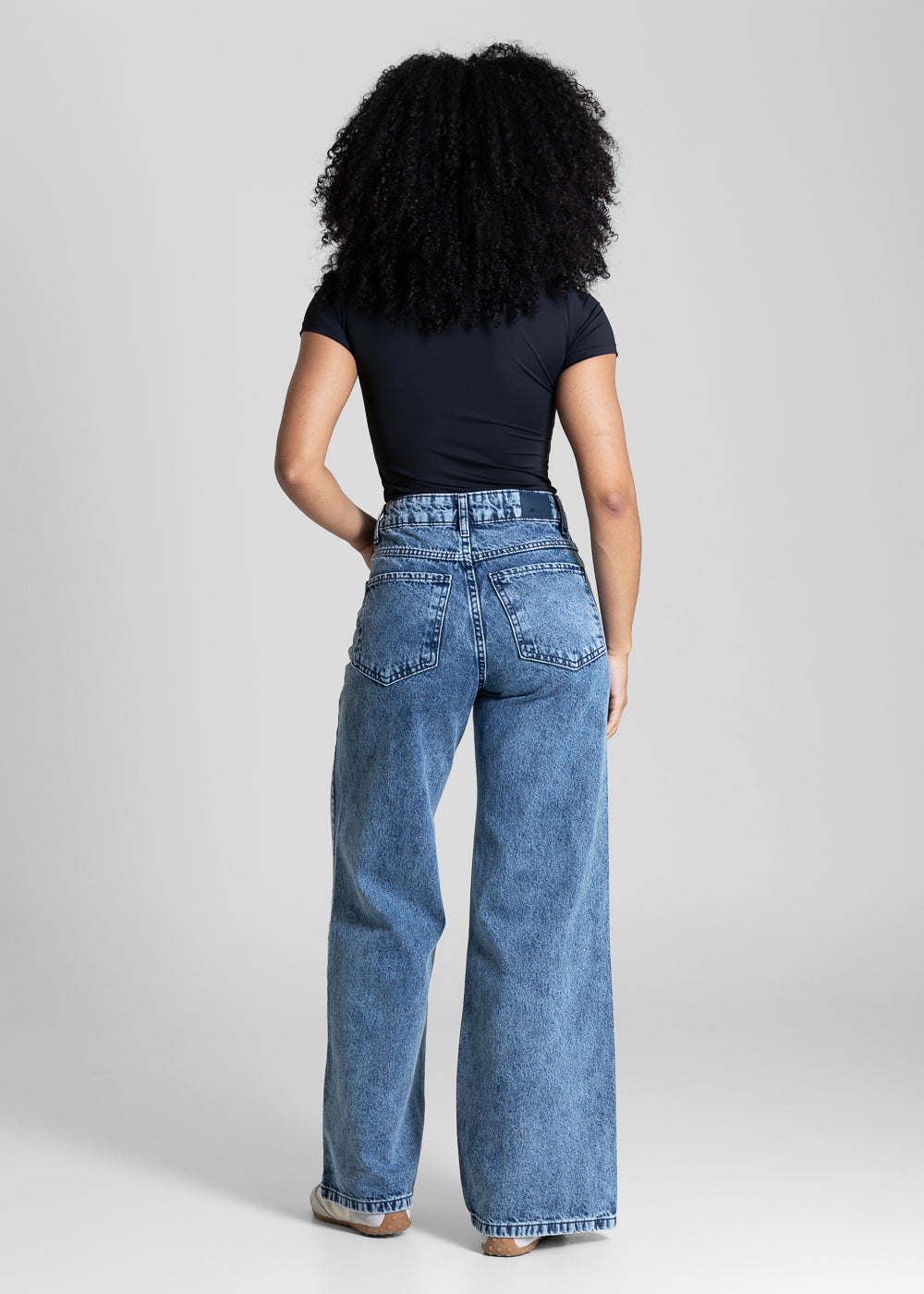 Calça Jeans Sawary Wide Leg Petit Bordado Vazado - 284385 AZUL