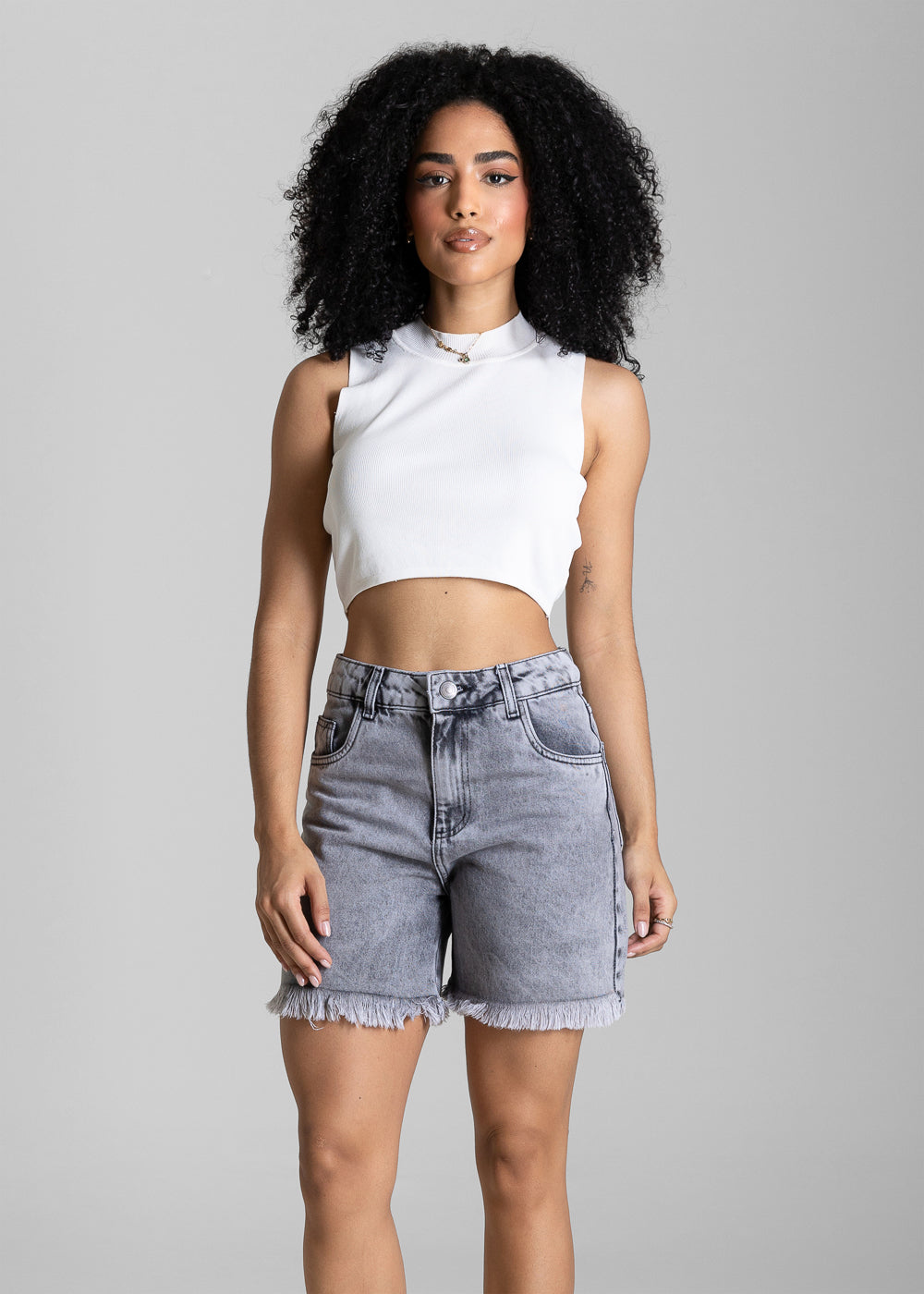 Shorts Jeans Barra Desfiada Sawary - 284450 PRETO