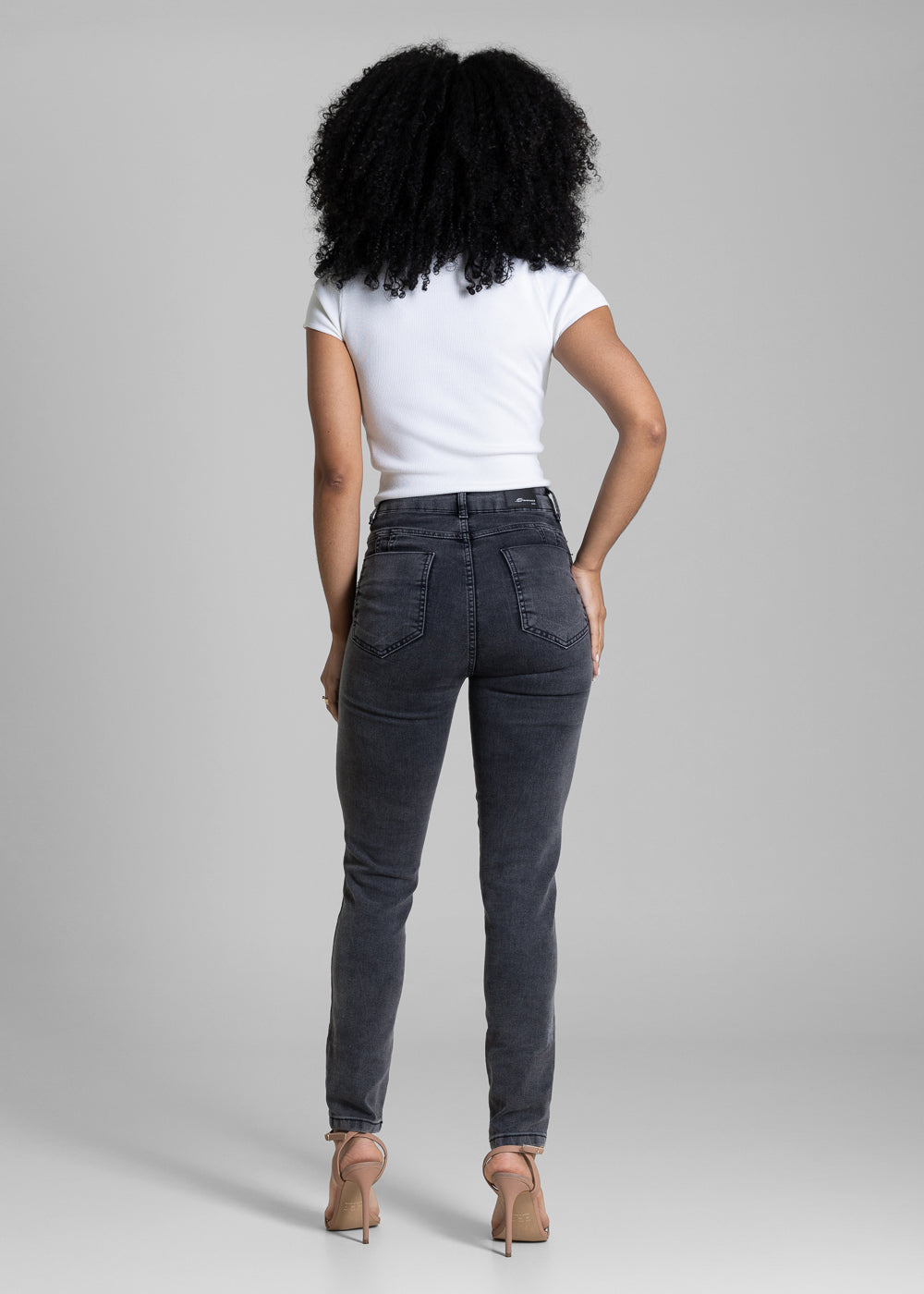 Calça Jeans Sawary Levanta Bumbum - 284686

 PRETO